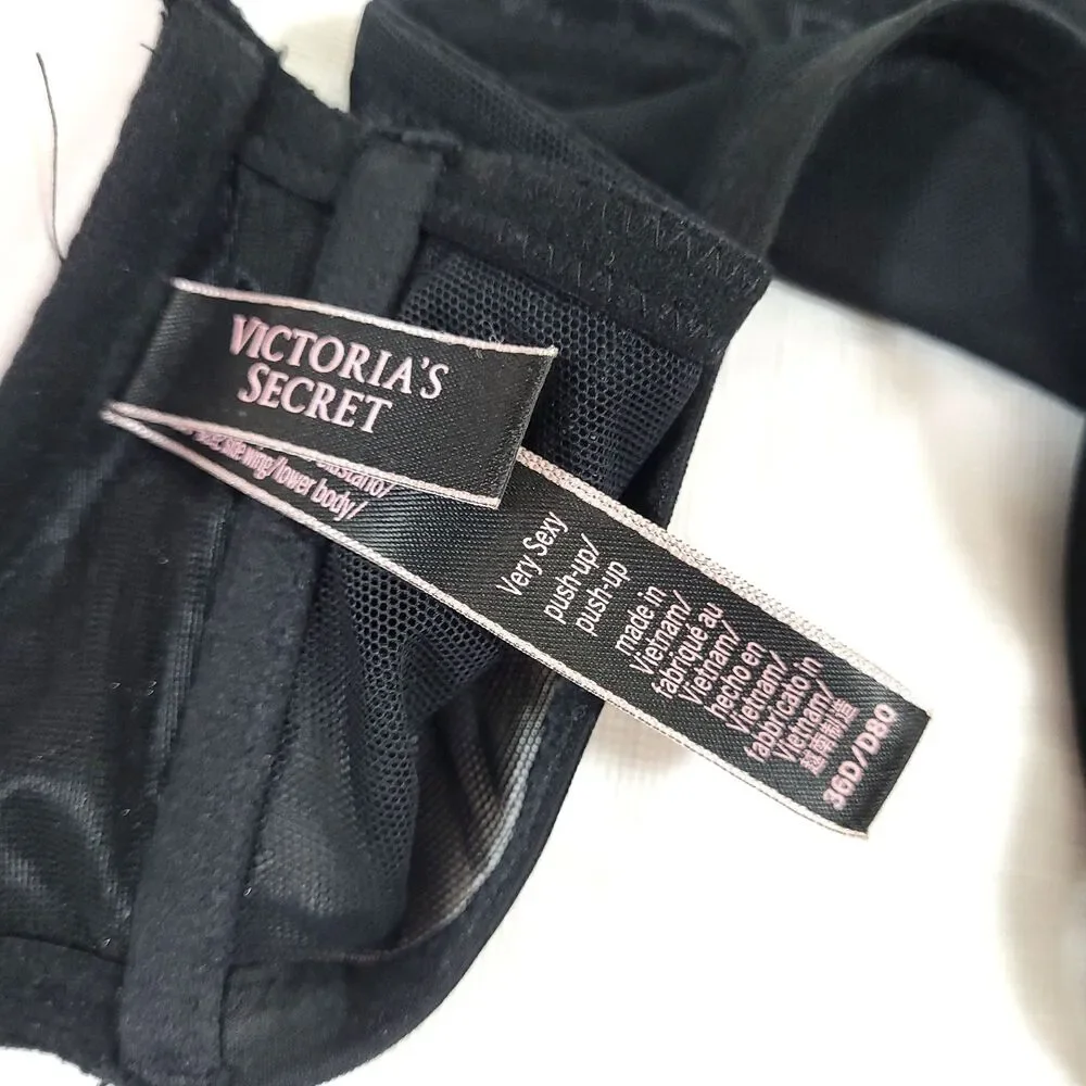 Victoria Secret Very Sexy Racerback Bra 36D Black Tencil Velvet Rhinestones‎ Adj